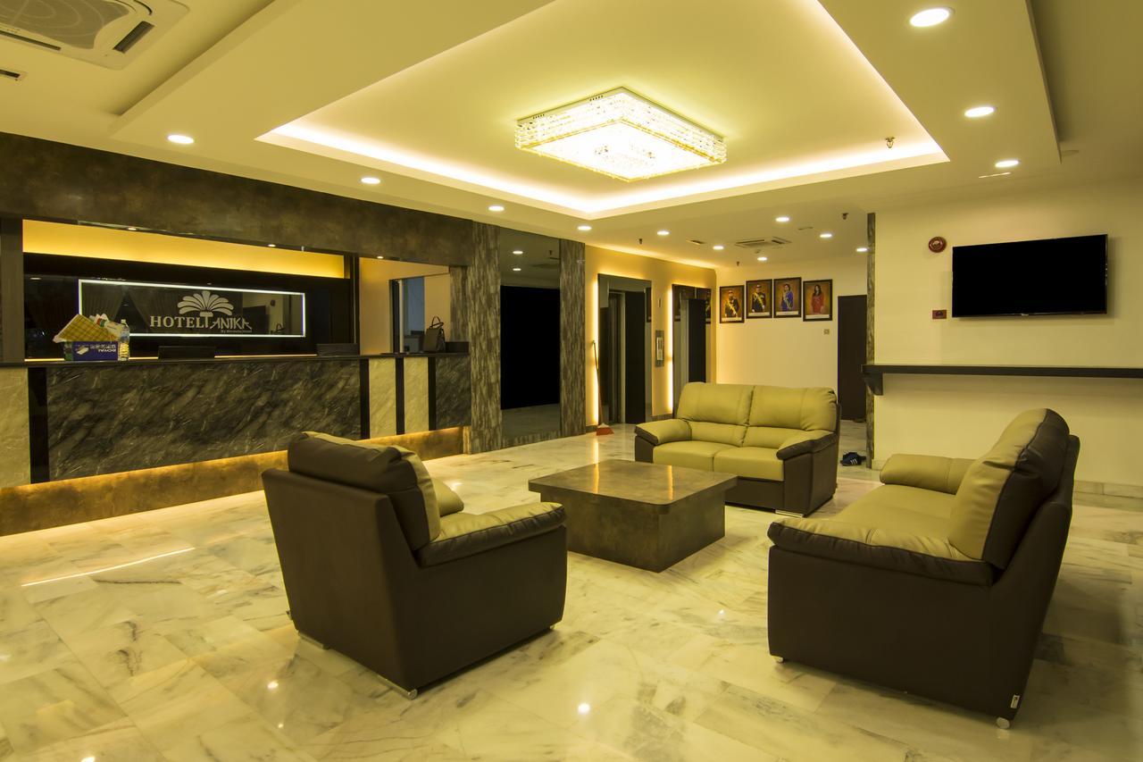 Hotel Anika Keluang Zewnętrze zdjęcie